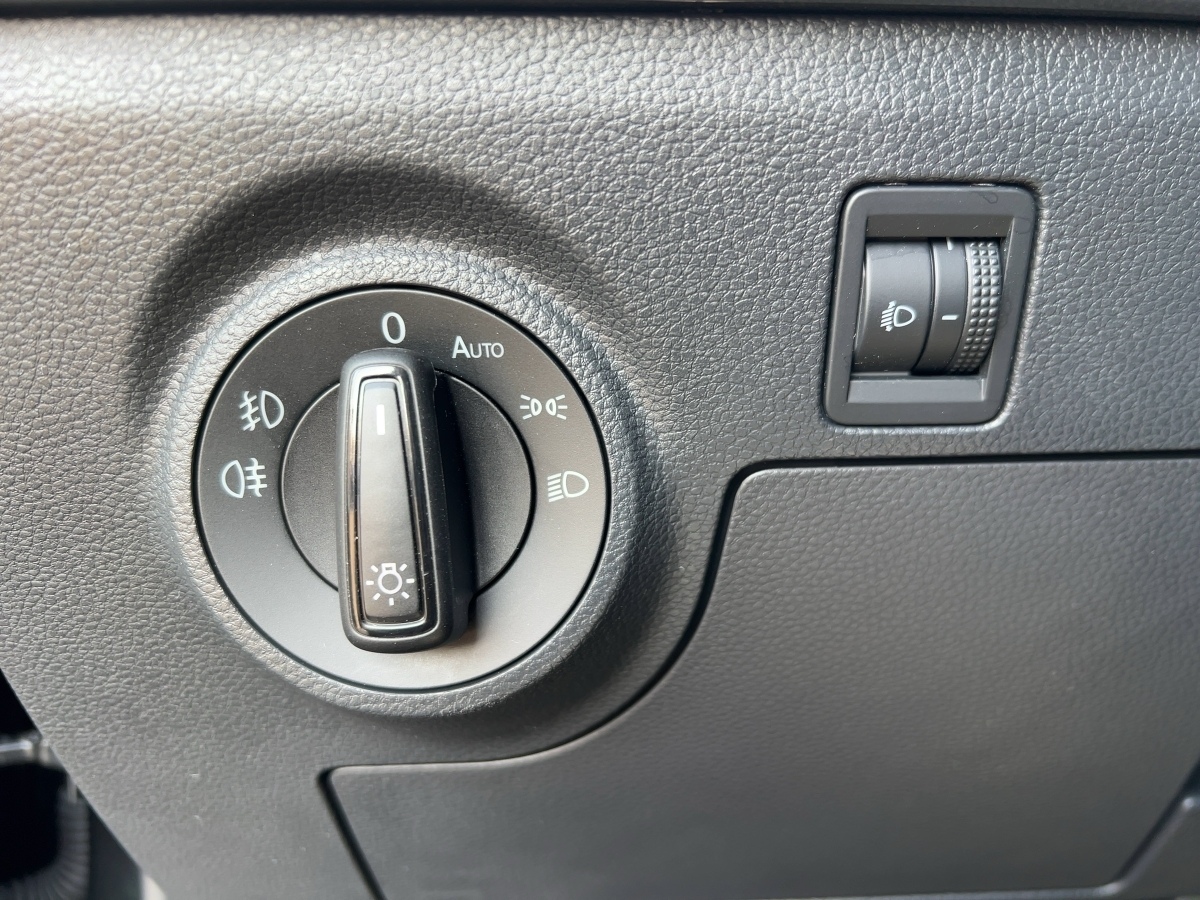 Grandland GS Line Automatik Kamera Leder Keyless